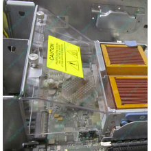 Прозрачная пластиковая крышка HP 337267-001 для подачи воздуха к CPU в ML370 G4 (Новокосино)