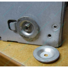 Большая металлическая шайба от Intel SR2300 (Новокосино)